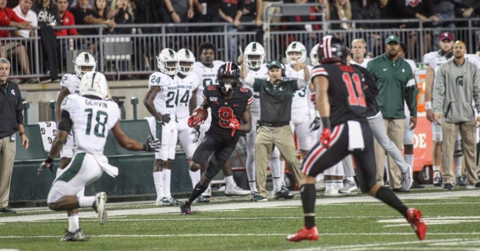 Binjimen Victor scored the first touchdown of the night for Ohio State against Michigan State on Saturday.