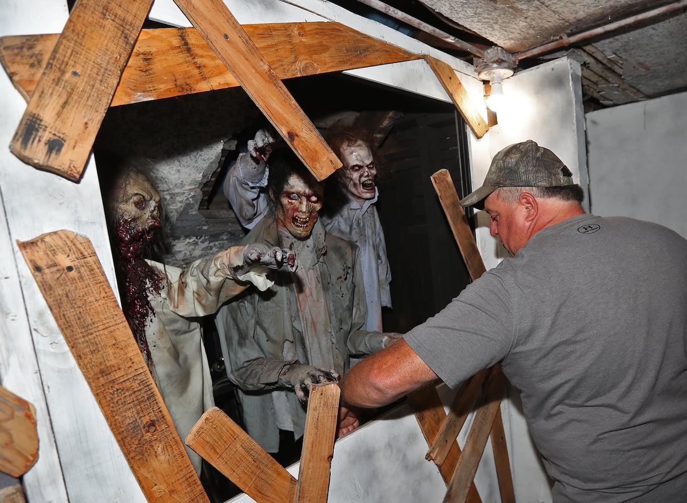 PHOTOS: Hotel of Terror Ranked Scariest