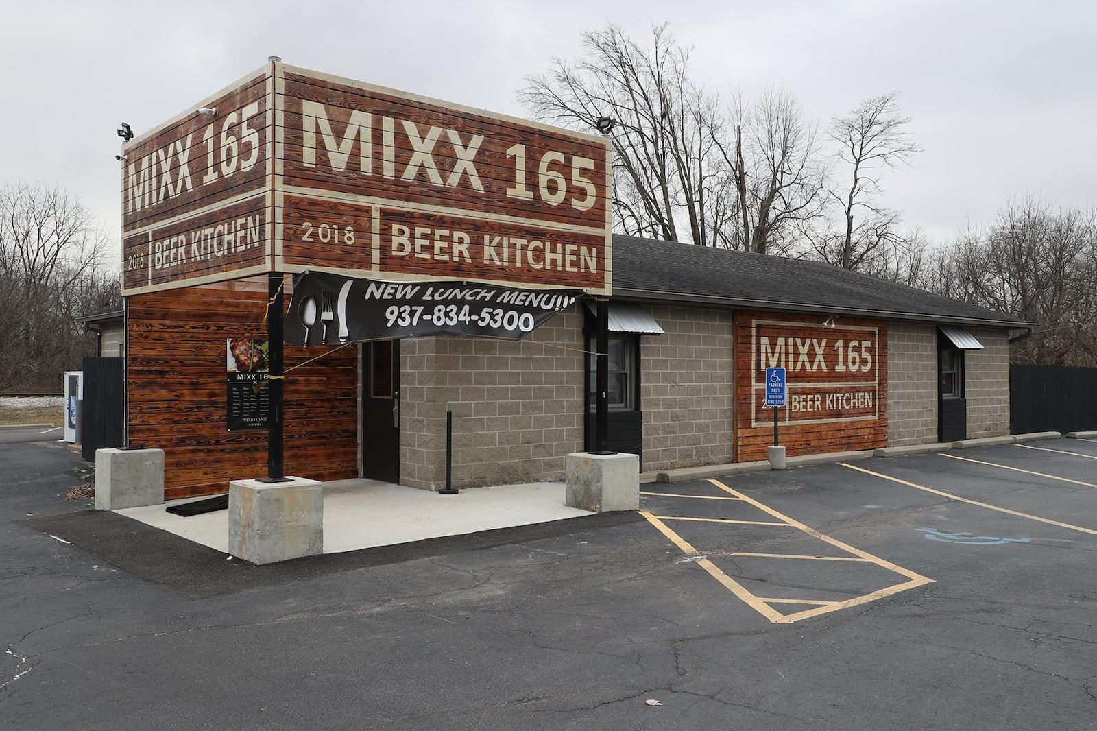 MIXX 165 Beer Kitchen is on Sandusky Street in Mechanicsburg. BILL LACKEY/STAFF