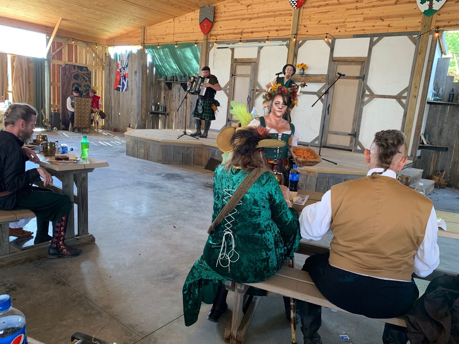 Serving up food and entertainment at the Ohio Renaissance Festival's Royal Feast. CONTRIBUTED/ALEXIS LARSEN