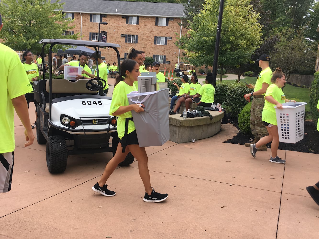 PHOTOS: 900 WSU freshmen move to campus for first time