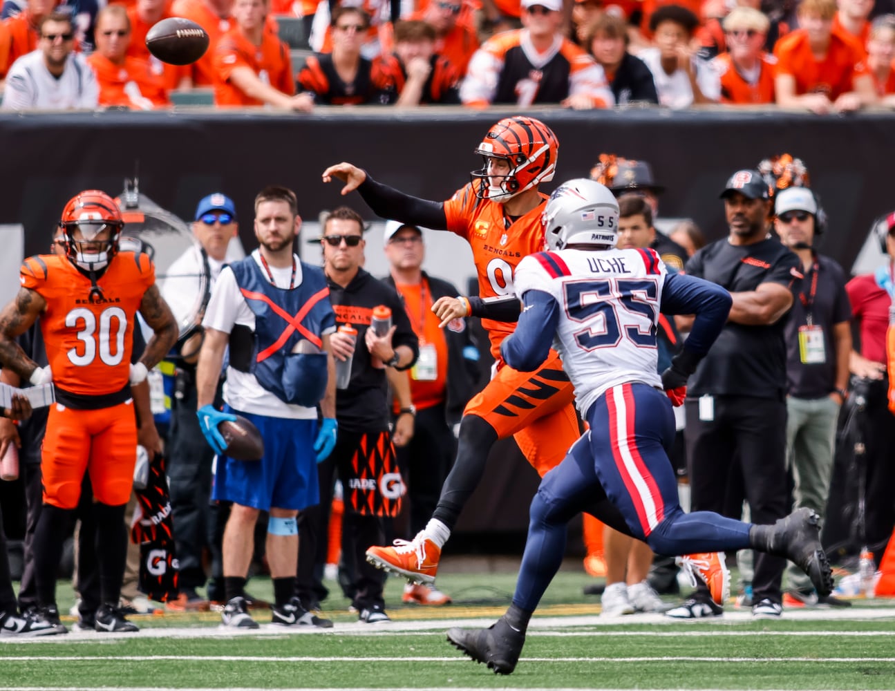 090824 Bengals vs Patriots football