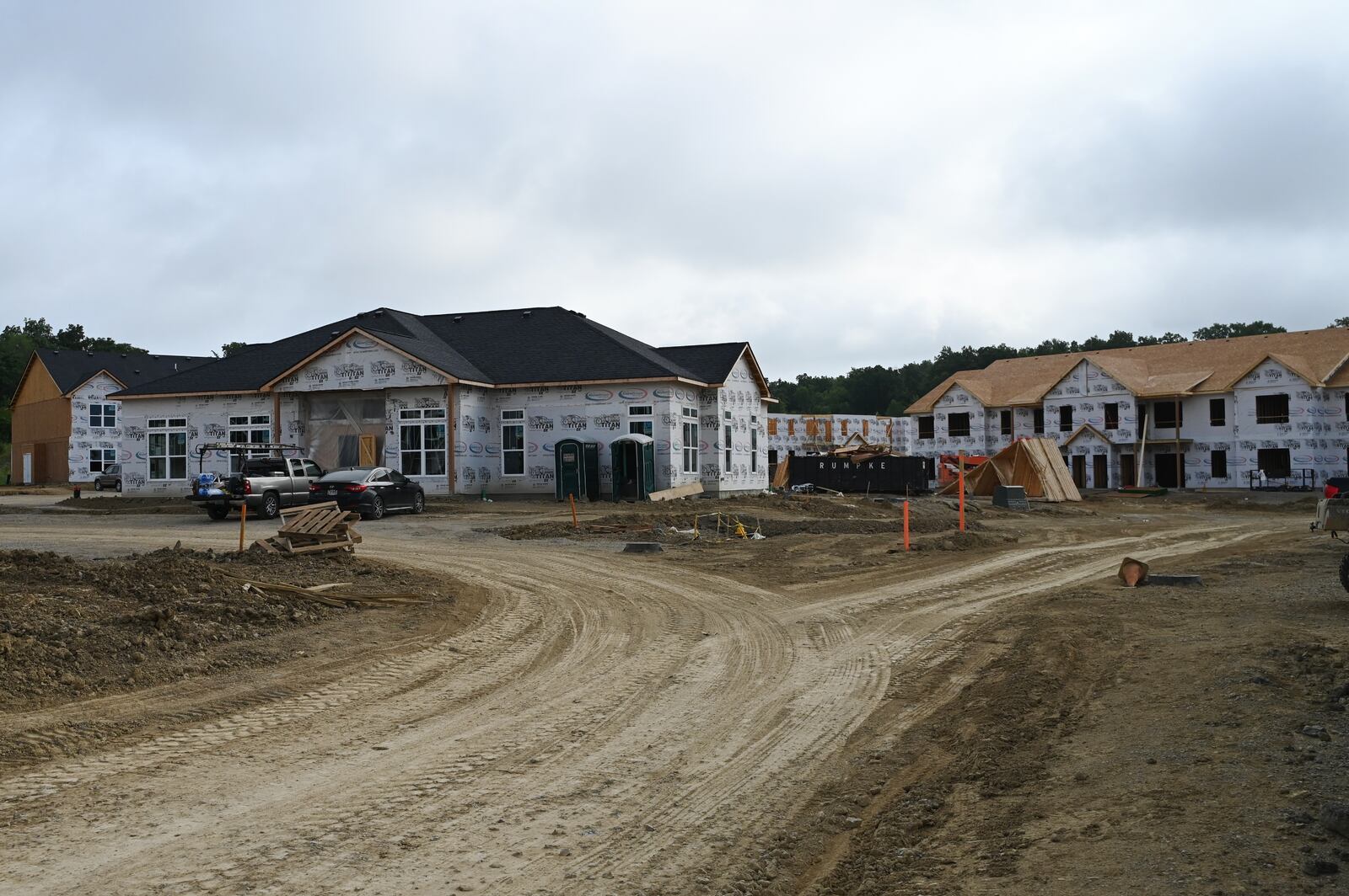 The Remington Lake development in Hamilton is a few months away from seeing some people move in. When they are open, it will have 22 buildings for 272 apartments behind Meijer on the city's west side. Pictured are some of the buildings under construction on Monday, July 29, 2024. MICHAEL D. PITMAN/STAFF