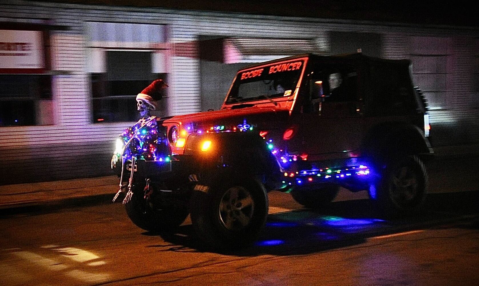 Tremont City tree lighting