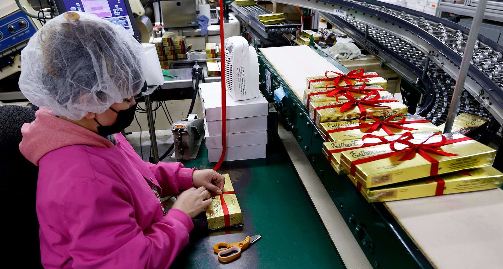 Candy production is in full swing at Esther Price Candies for the upcoming Valentine's Day and Easter holidays. MARSHALL GORBY\STAFF