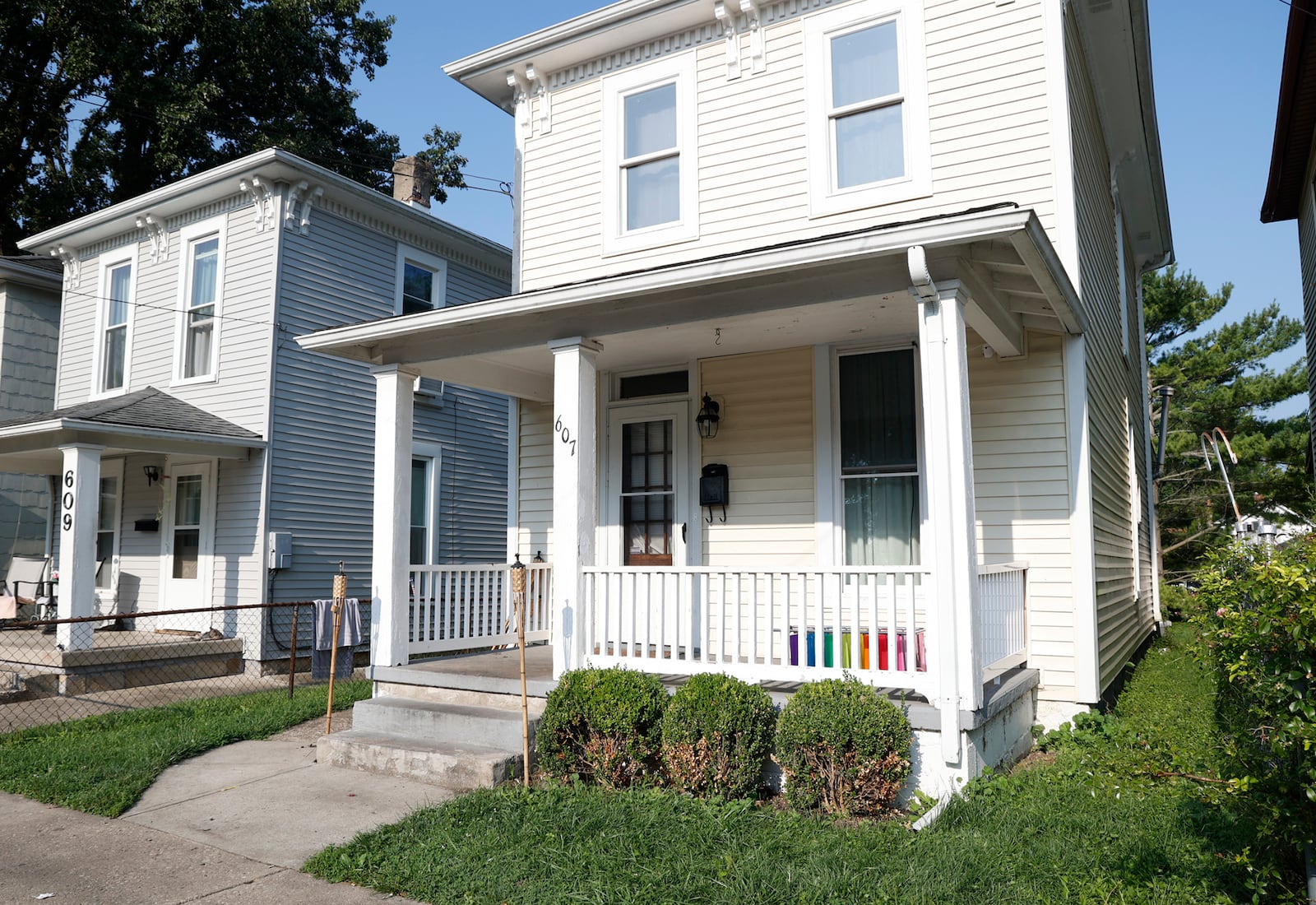 The house in the 600 block of York Street in Springfield where a man was shot and killed Tuesday night. BILL LACKEY/STAFF