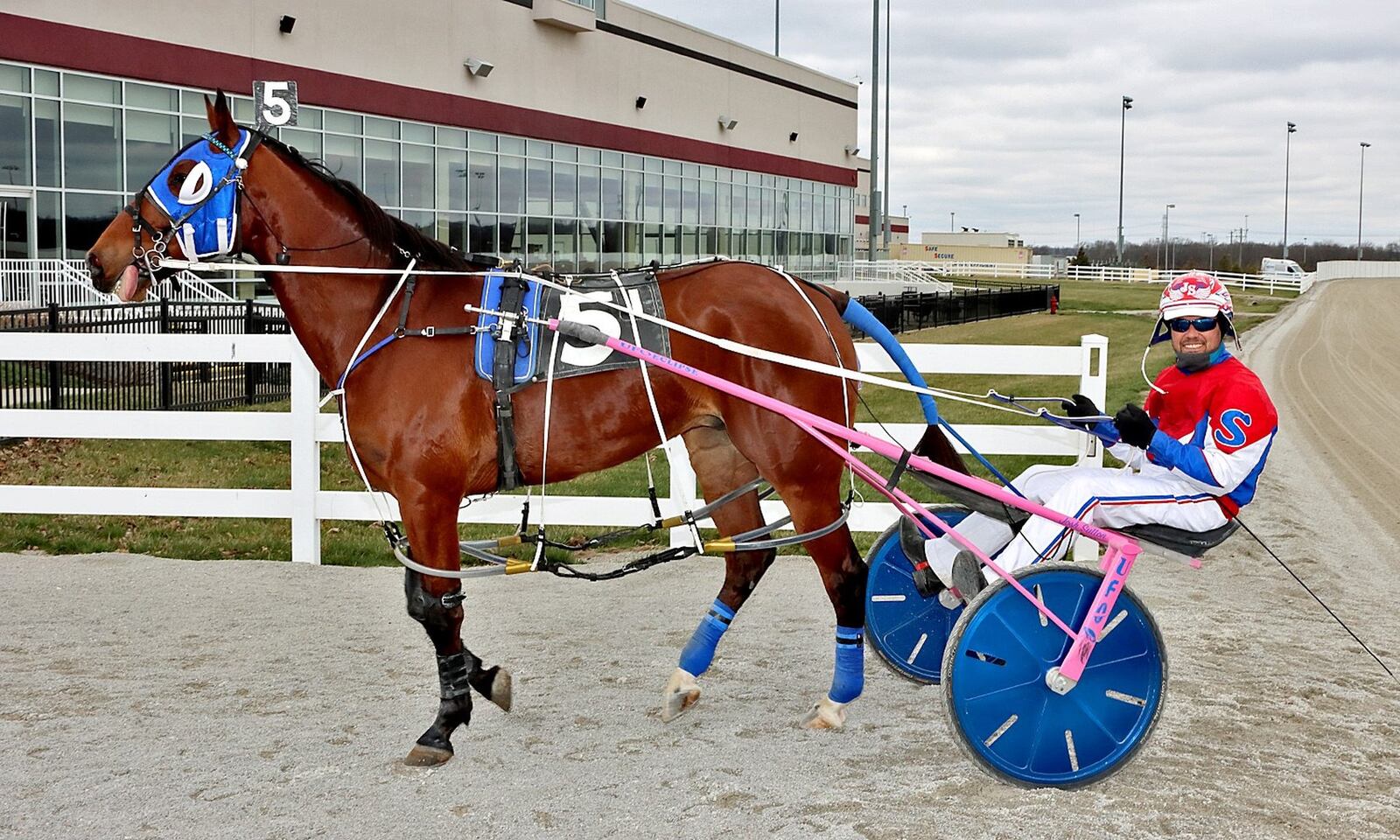 Driver Josh Sutton in the empty winner’s circle on March 15 at Miami Valley Raceway. The horse is named Jimtastic. Brad Conrad/CONRAD PHOTOS