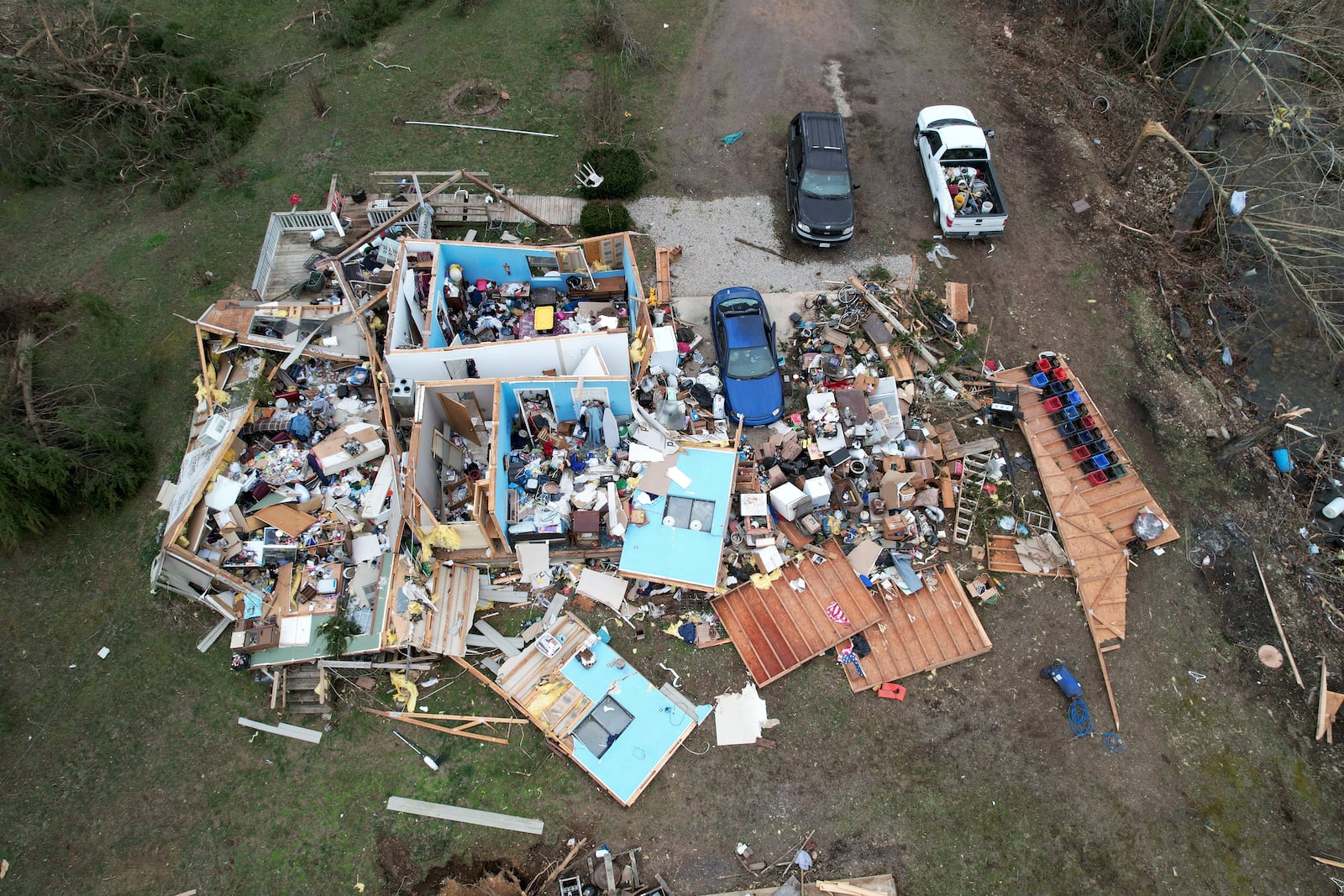 Destruction from a severe storm is seen Saturday, March 15, 2025, in Wayne County, Mo. (AP Photo/Jeff Roberson)