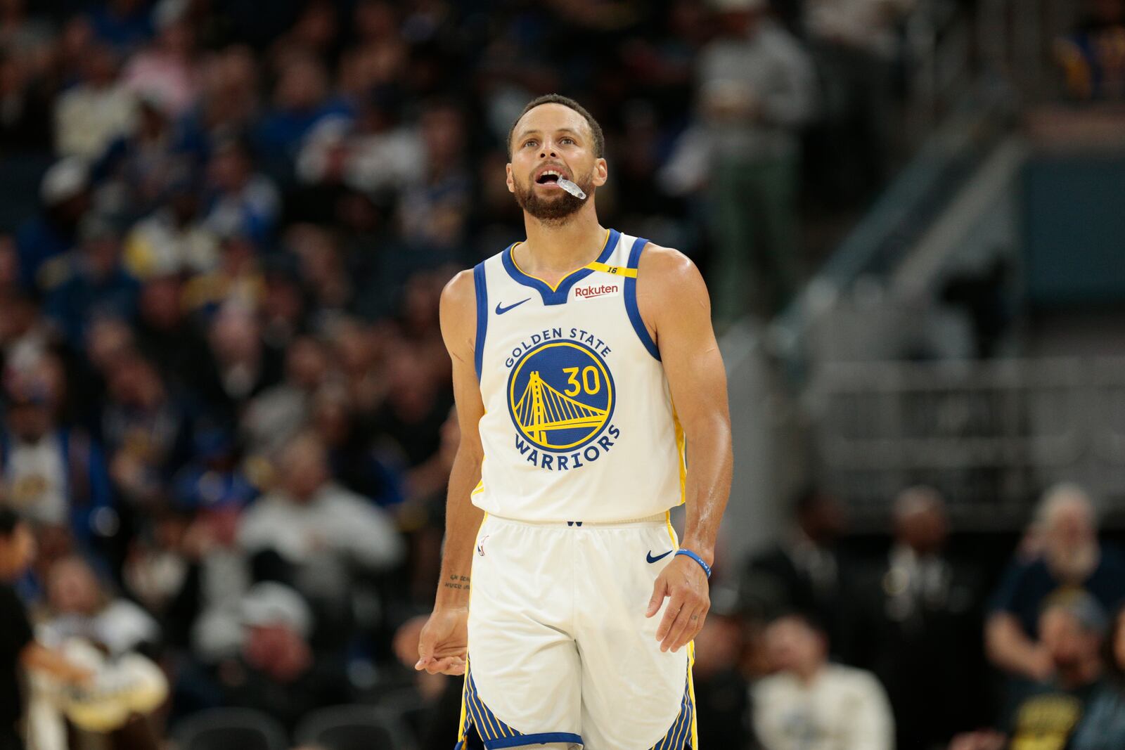 Golden State Warriors guard Stephen Curry (30) in the second quarter during an NBA preseason game against the Sacramento Kings at Chase Center in San Francisco, Friday, Oct. 11, 2024. (Santiago Mejia/San Francisco Chronicle via AP)