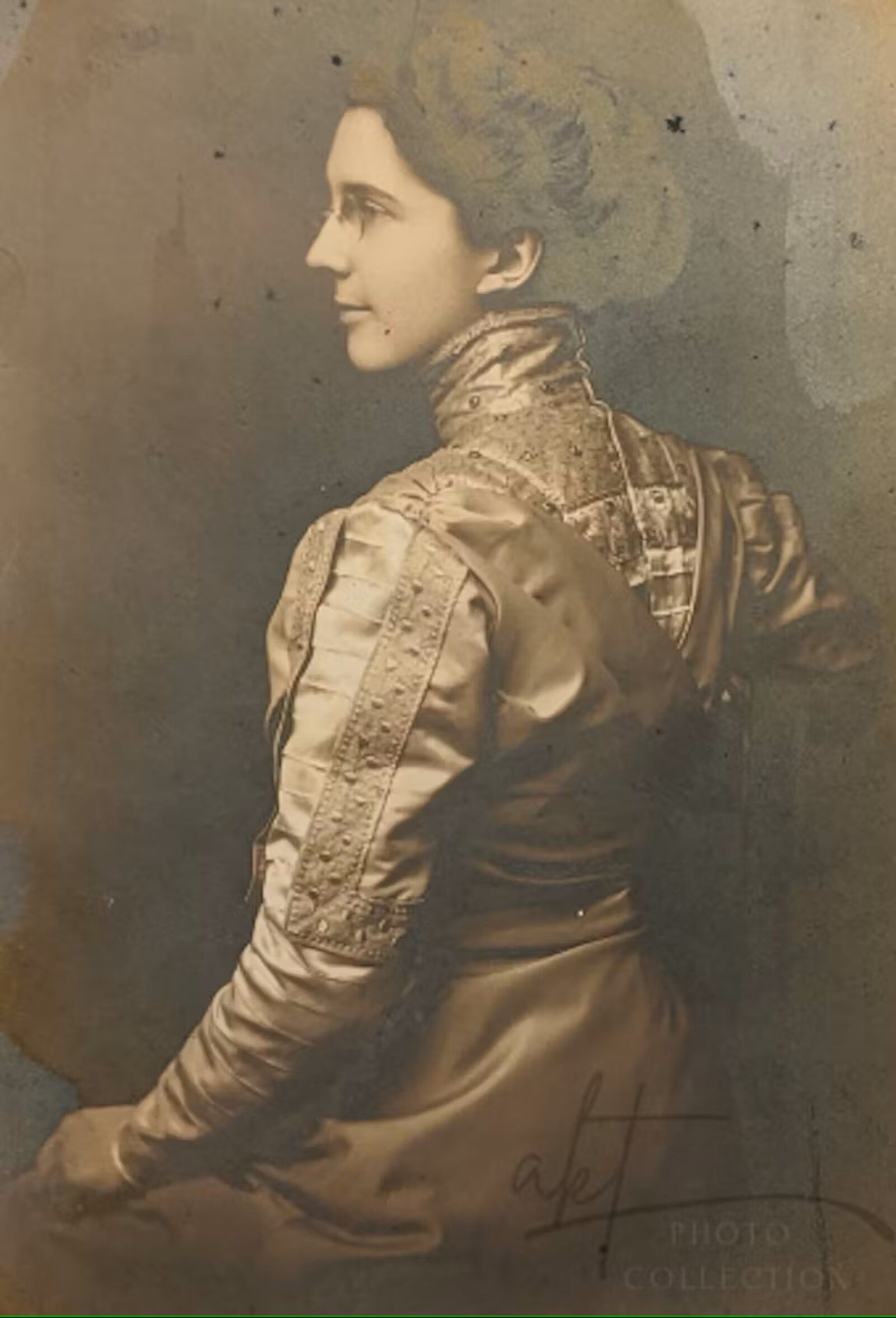 Faith Avery in her wedding dress, 1911. ANDREA KASTON TANGE/THE CONVERSATION VIA AP