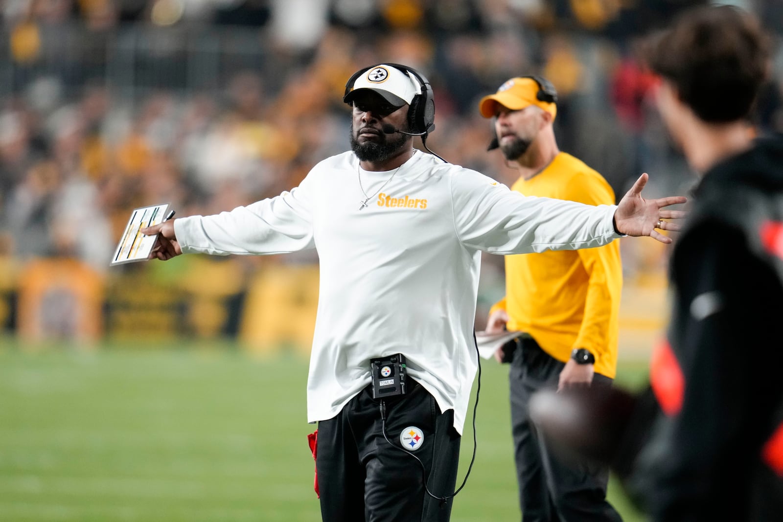 Pittsburgh Steelers head coach Mike Tomlin reacts from the sideline in the first half of an NFL football game against the New York Jets in Pittsburgh, Sunday, Oct. 20, 2024. (AP Photo/Gene J. Puskar)