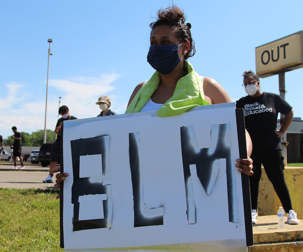 Scenes from peace rally in Springfield