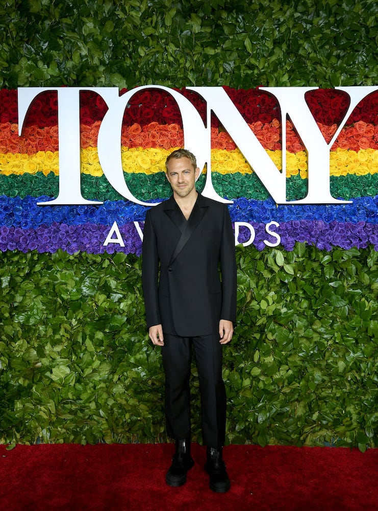 tony awards red carpet