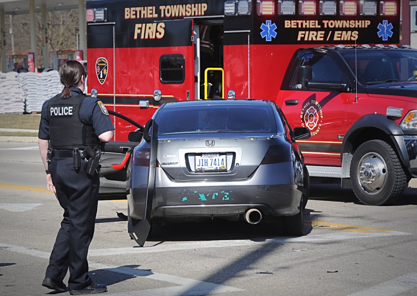 Motorcycle crash in Enon