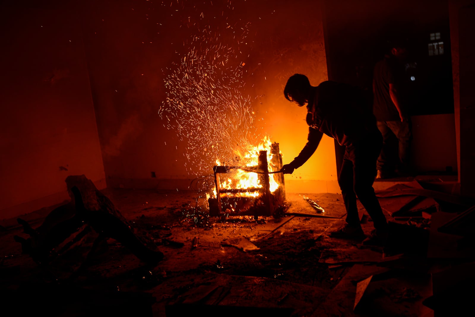 Protesters vandalize the residence of Sheikh Mujibur Rahman, Bangladesh's former leader and the father of the country's ousted Prime Minister Sheikh Hasina, at Dhanmondi, in Dhaka in Dhaka, Bangladesh, Wednesday, Feb. 5, 2025. (AP Photo/Mahmud Hossain Opu)