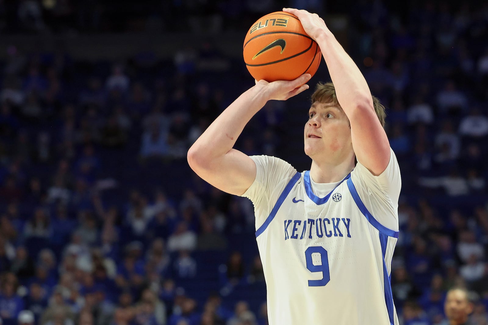 FILE - Kentucky's Trent Noah (9) launches a 3-point shot during the second half of an NCAA college basketball game against South Carolina in Lexington, Ky., Saturday, Feb. 8, 2025. (AP Photo/James Crisp, File)