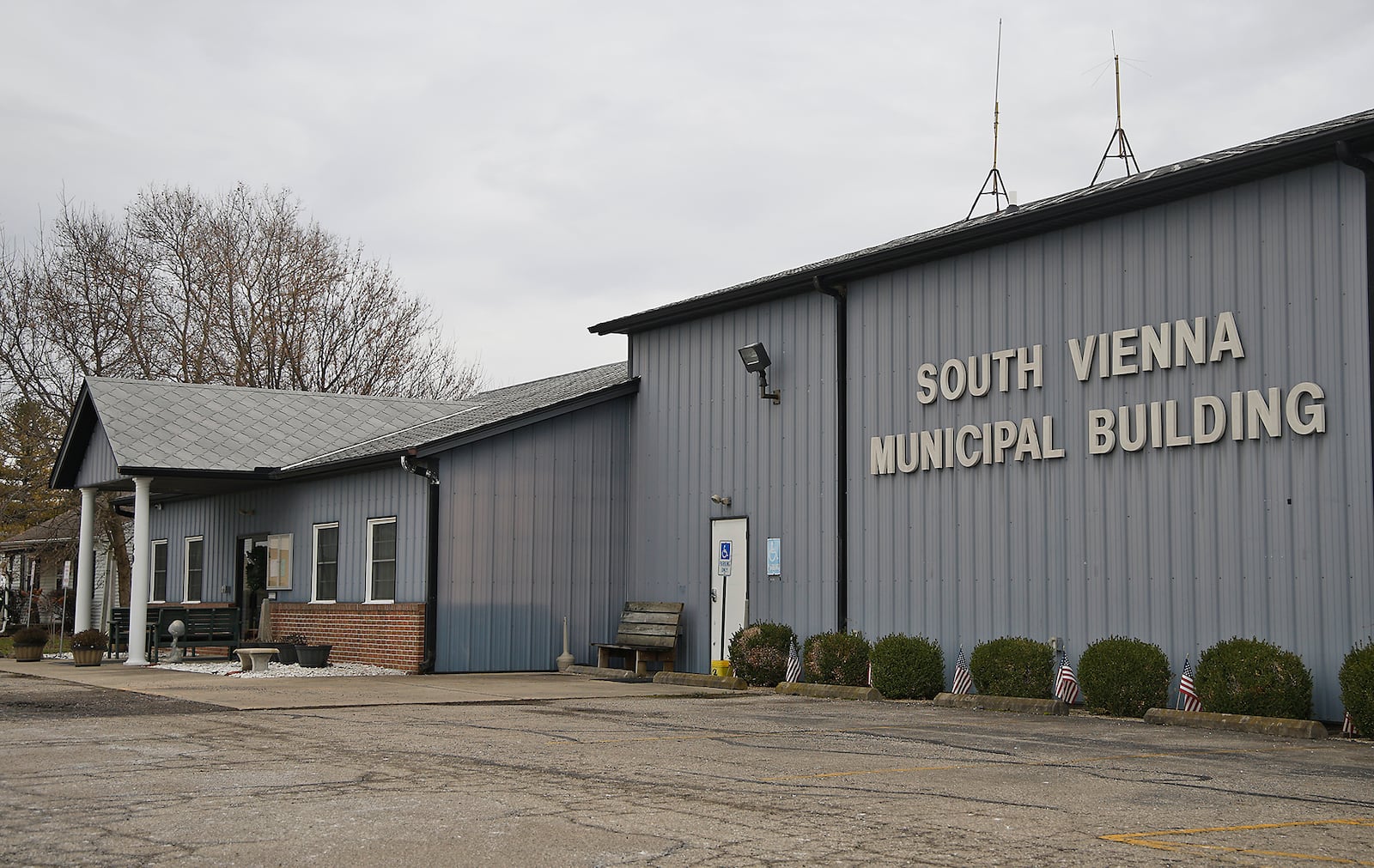 The South Vienna Municipal Building Friday, Dec. 22, 2023. BILL LACKEY/STAFF