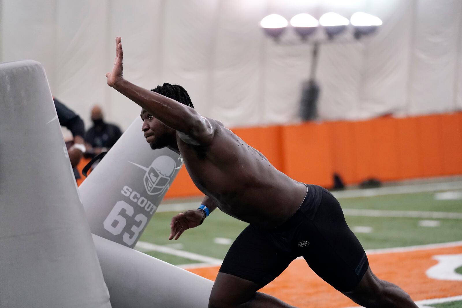 Texas linebacker Joseph Ossai goes through drills during the school's Pro Day, Thursday, March 11, 2021, in Austin, Texas. (AP Photo/Eric Gay)