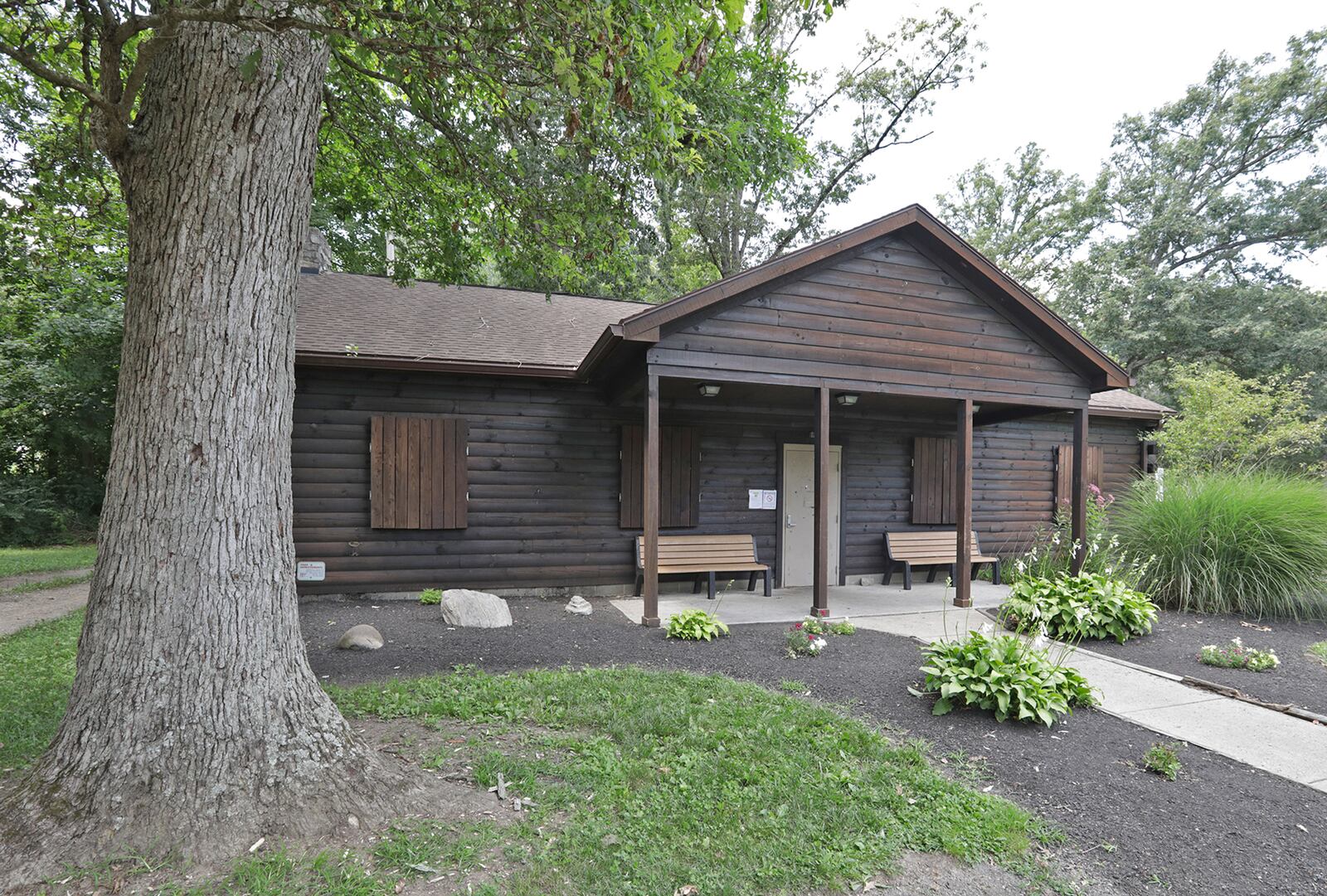 The shelter house at Smith Park in New Carlisle. BILL LACKEY/STAFF