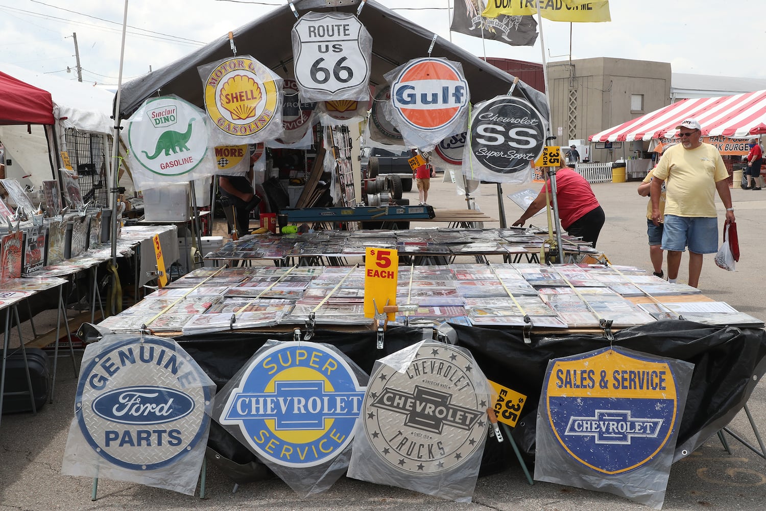 PHOTOS: Springfield Swap Meet and Car Show