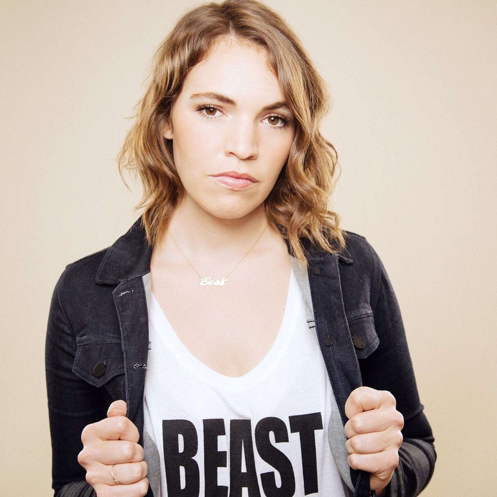 Oakwood High School graduate Beth Stelling, whose writing credits include the series “Crashing” on HBO and Comedy Central’s “Another Period,” performs at the Funny Bone Comedy Club at The Greene in Beavercreek on Friday and Saturday, Feb. 2 and 3. CONTRIBUTED