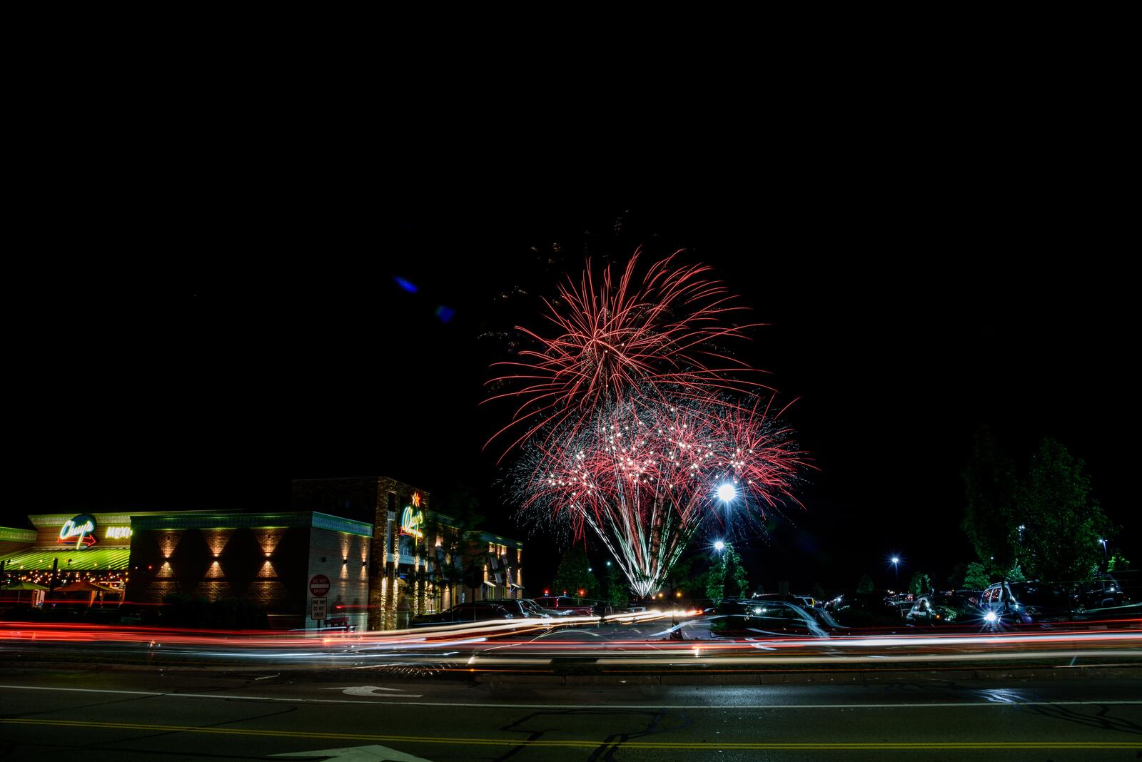 Looking for something fun to kick off the month of July with? Austin Landing hosted its first Friday event with food trucks, a concert by beloved band The Menus, fireworks and more. CONTRIBUTED / TOM GILLAIM PHOTOGRAPHY