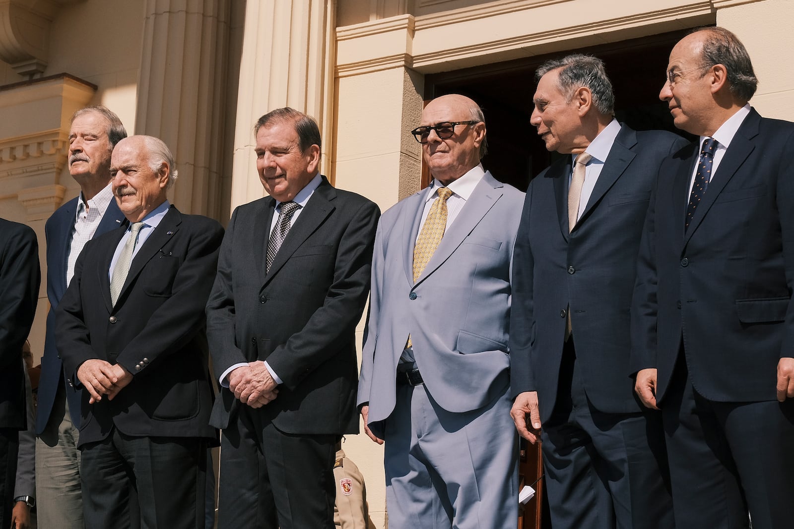 Former Venezuelan opposition presidential candidate Edmundo Gonzalez, third from left, stands with former presidents, from left, Vicente Fox of Mexico, Andres Pastrana of Colombia, Hipolito Mejia of the Dominican Republic, Jamil Mahuad of Ecuador and Felipe Calderon of Mexico at the presidential palace in Santo Domingo, Dominican Republic, Thursday, Jan. 9, 2025. (AP PhotoRicardo Hernandez)