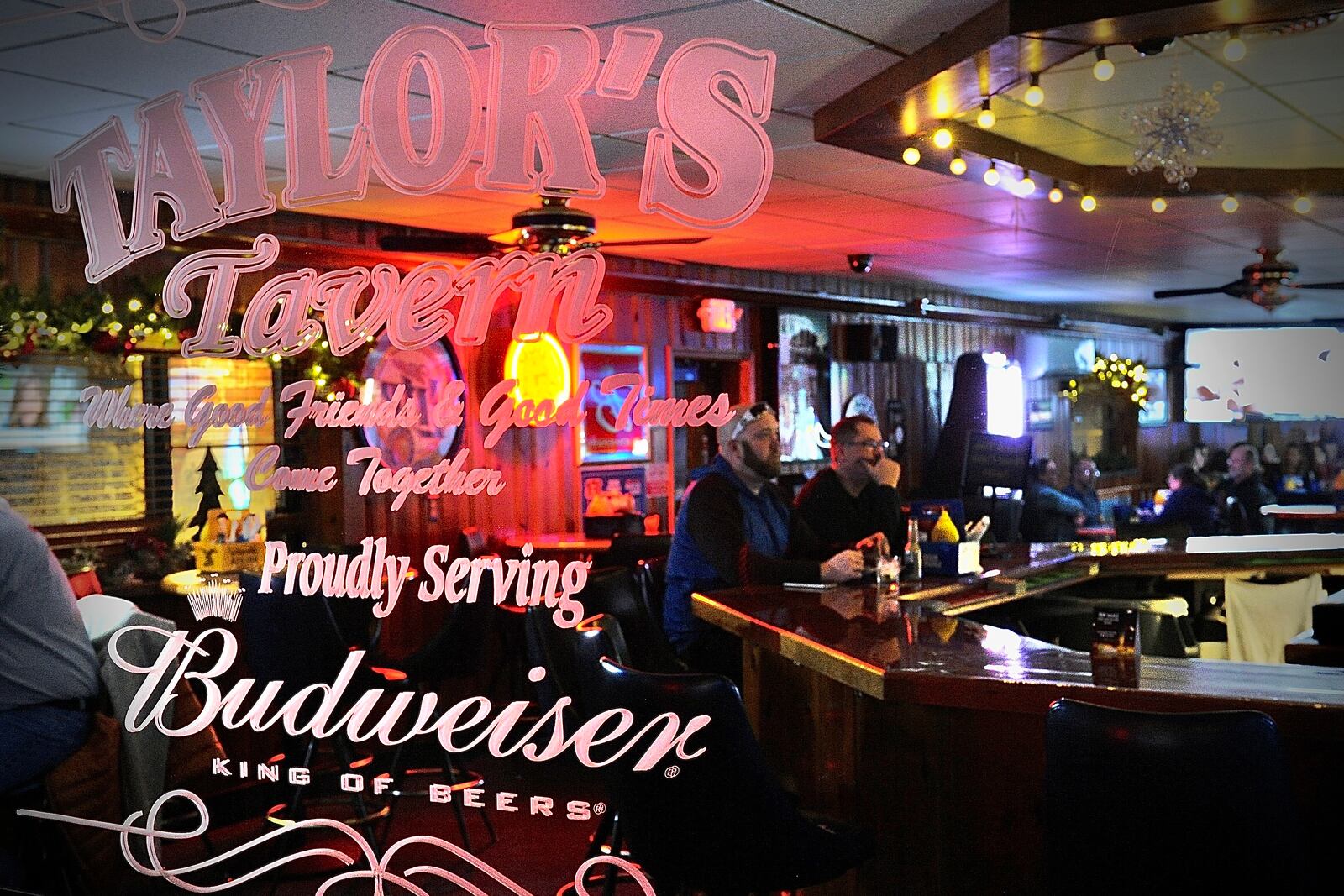 Taylor's Tavern on Dayton Road is one of the locations in Clark county you can bet on sports Jan. 1, 2023. MARSHALL GORBY\STAFF