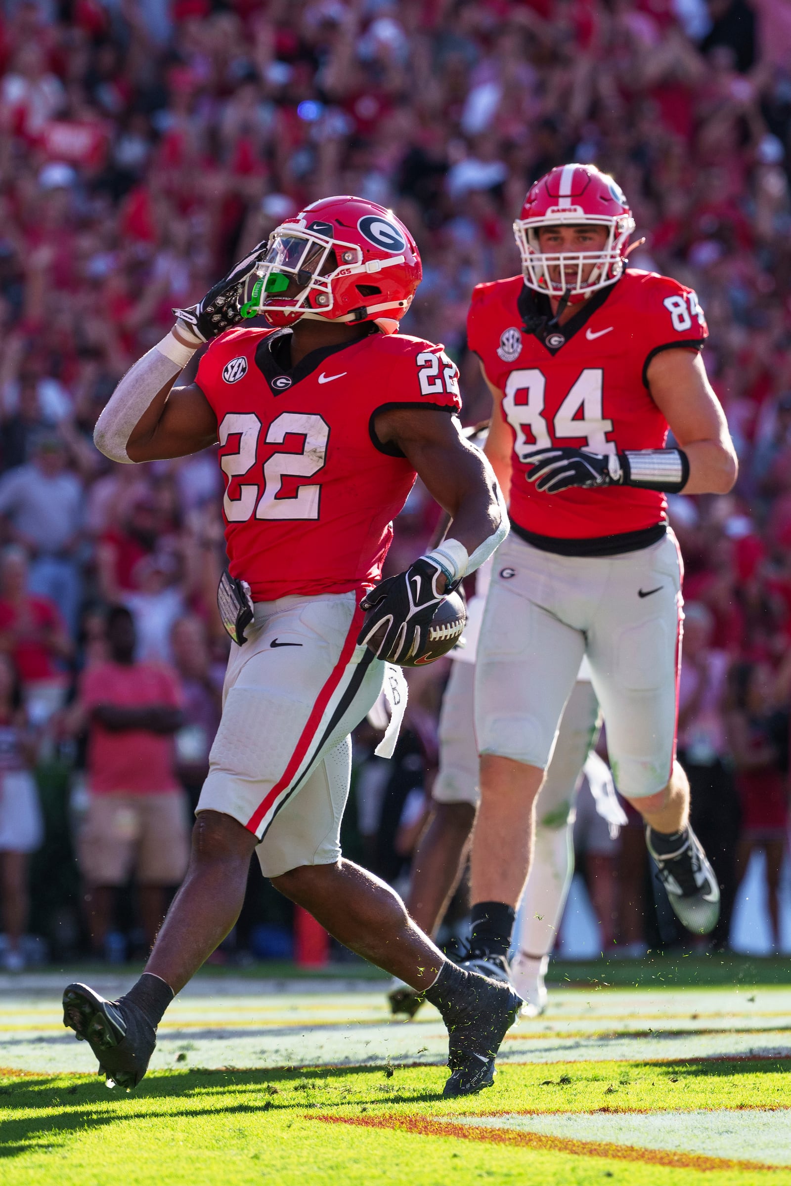 Georgia running back Branson Robinson (22) gestures to the crowd after scoring a touchdown during an NCAA college football game against Mississippi State, Saturday, Oct. 12, 2024, in Athens, Ga. (AP Photo/Jason Allen)