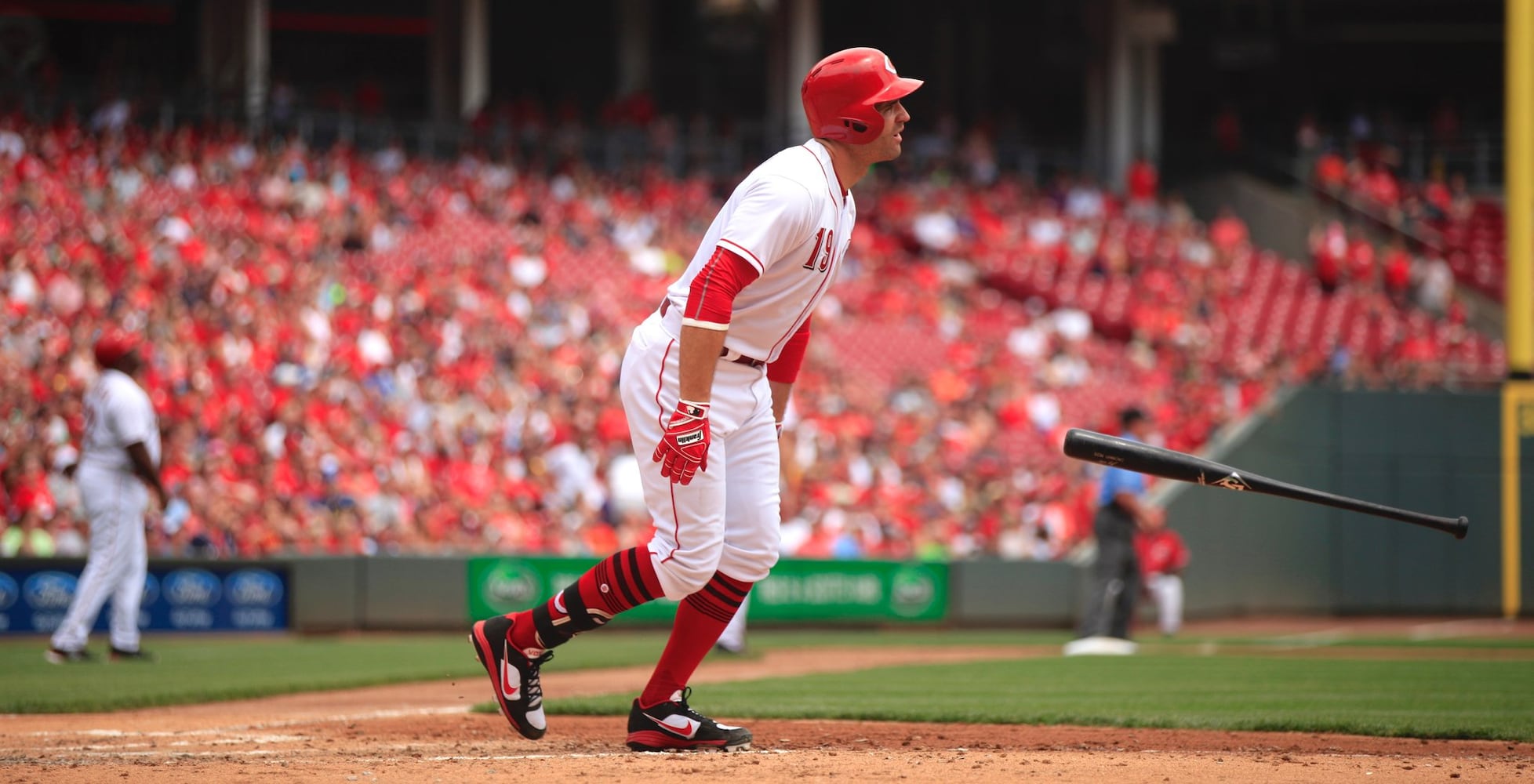 Cincinnati Reds: MVP finalist Votto most proud of his defense in 2017