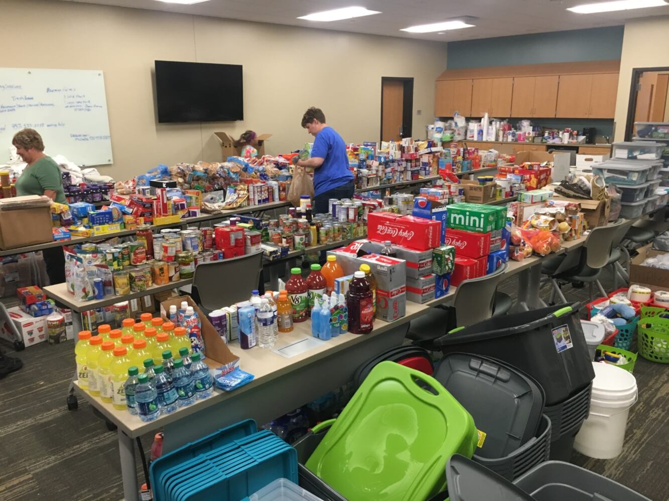 PHOTOS: People helping people after devastating tornadoes strike Miami Valley