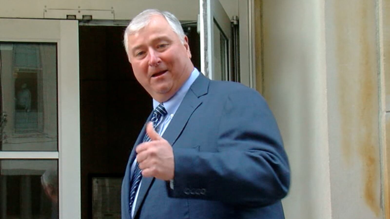 Former Ohio House Speaker Larry Householder enters the federal courthouse in Cincinnati on March 1, 2023. BLAKE SHEELY/WCPO