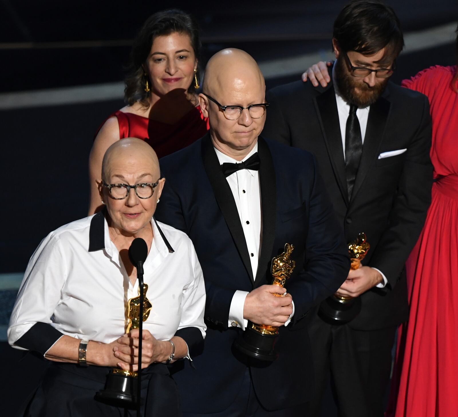 HOLLYWOOD, CALIFORNIA - FEBRUARY 09:  (L-R) Julia Reichert, Lindsay Utz, Steven Bognar, Jeff Reichert and Julie Parker Benello accept the Documentary - Feature - award for 'American Factory' onstage during the 92nd Annual Academy Awards at Dolby Theatre on February 09, 2020 in Hollywood, California. (Photo by Kevin Winter/Getty Images)