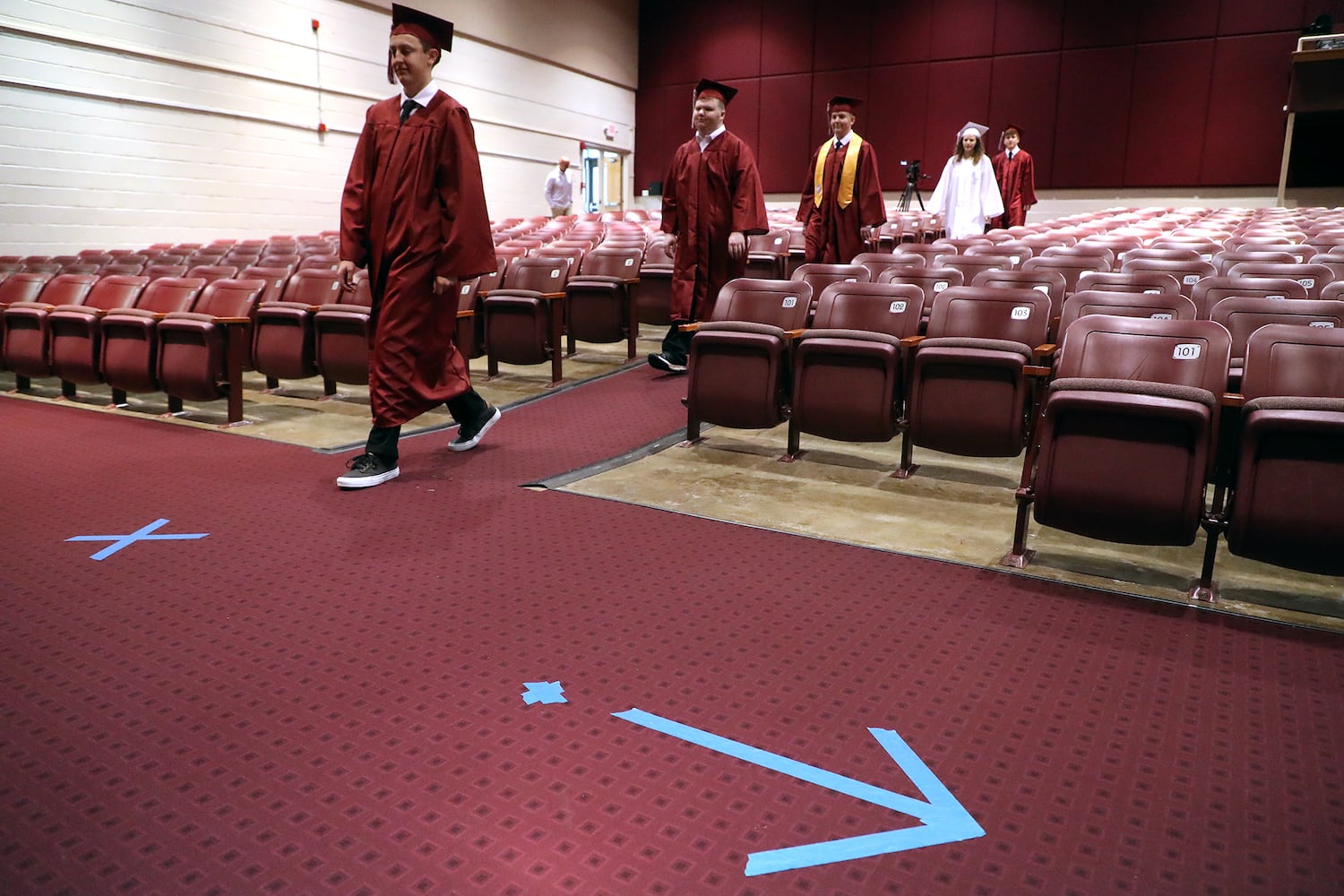 PHOTOS: Urbana Prepares For Virtual Graduation