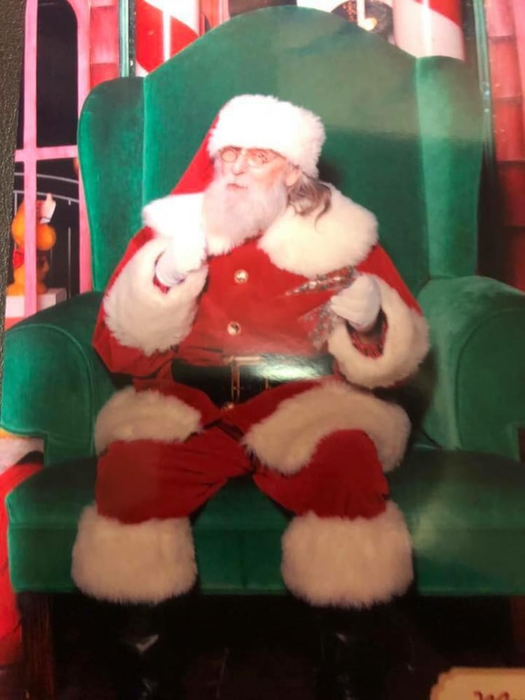 Santa celebrates 30 years at Upper Valley Mall