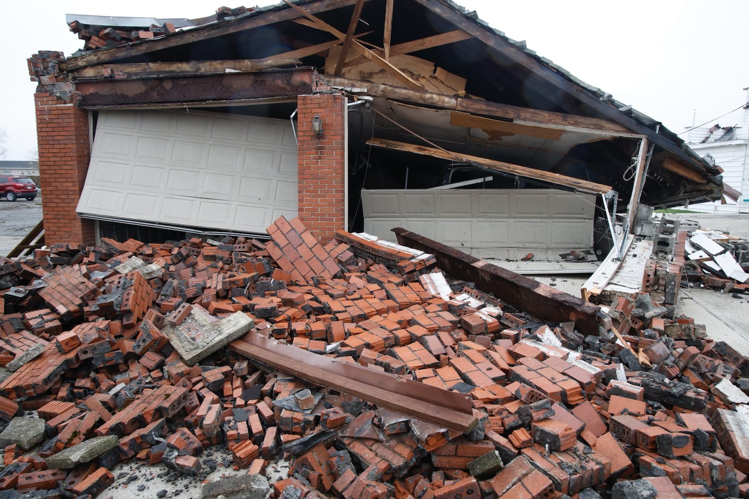 Tornado Damage in Lakeview