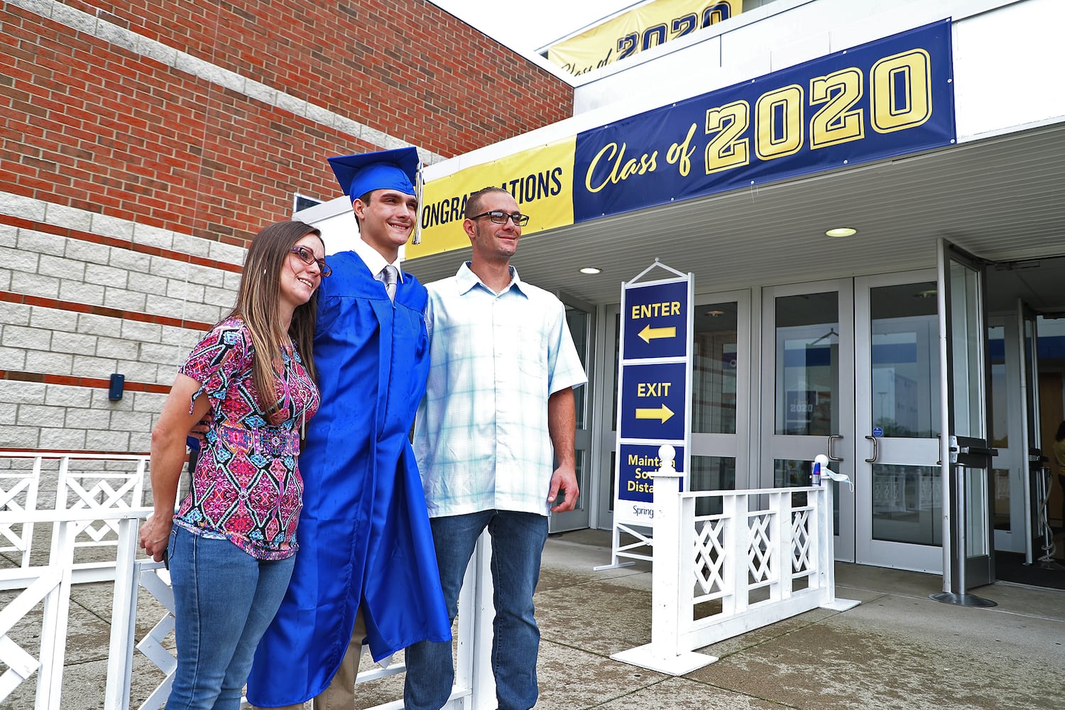 PHOTOS: Springfield's Individual Graduations