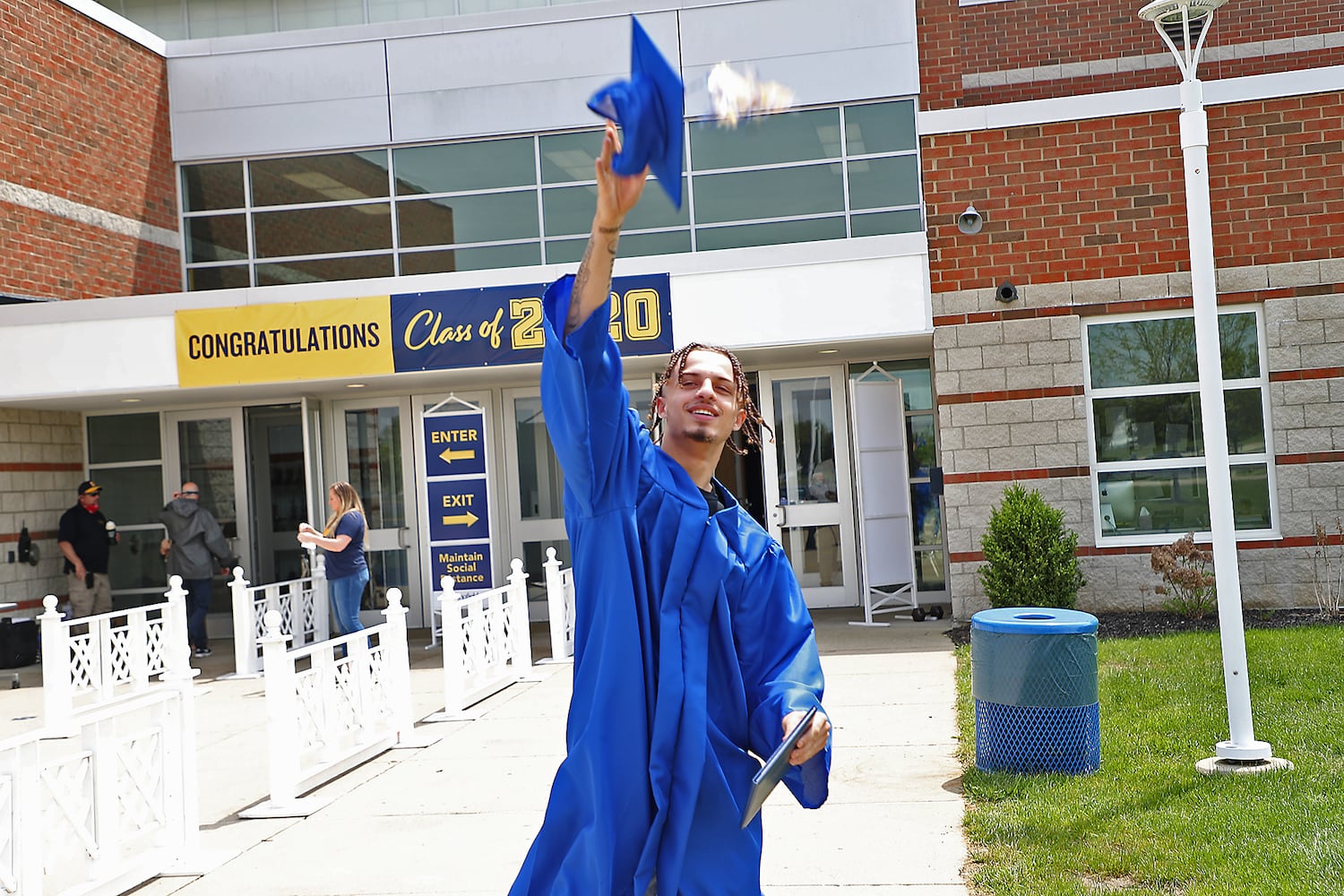 PHOTOS: Springfield's Individual Graduations