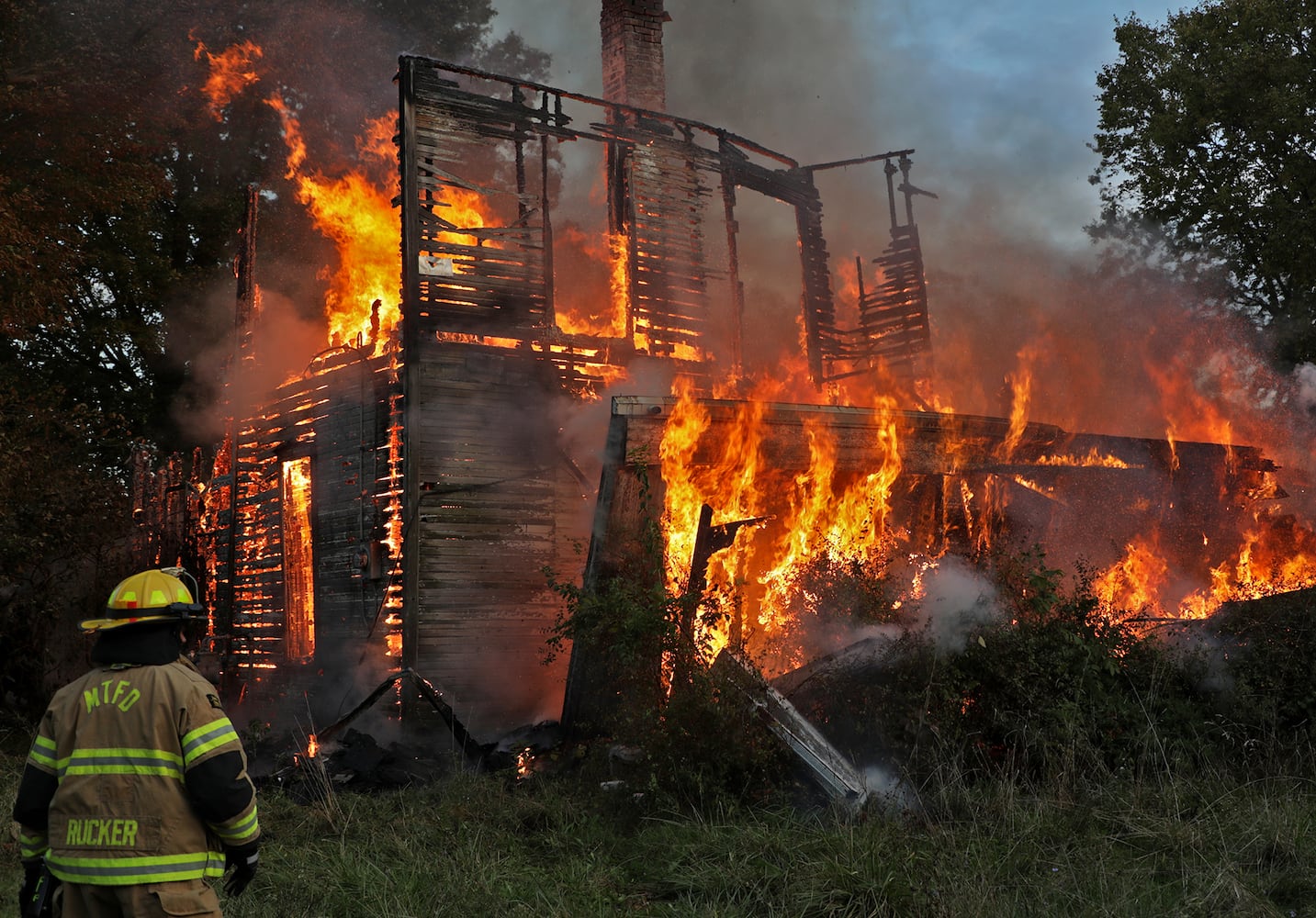 PHOTOS: Mechanicsburg Road Fire