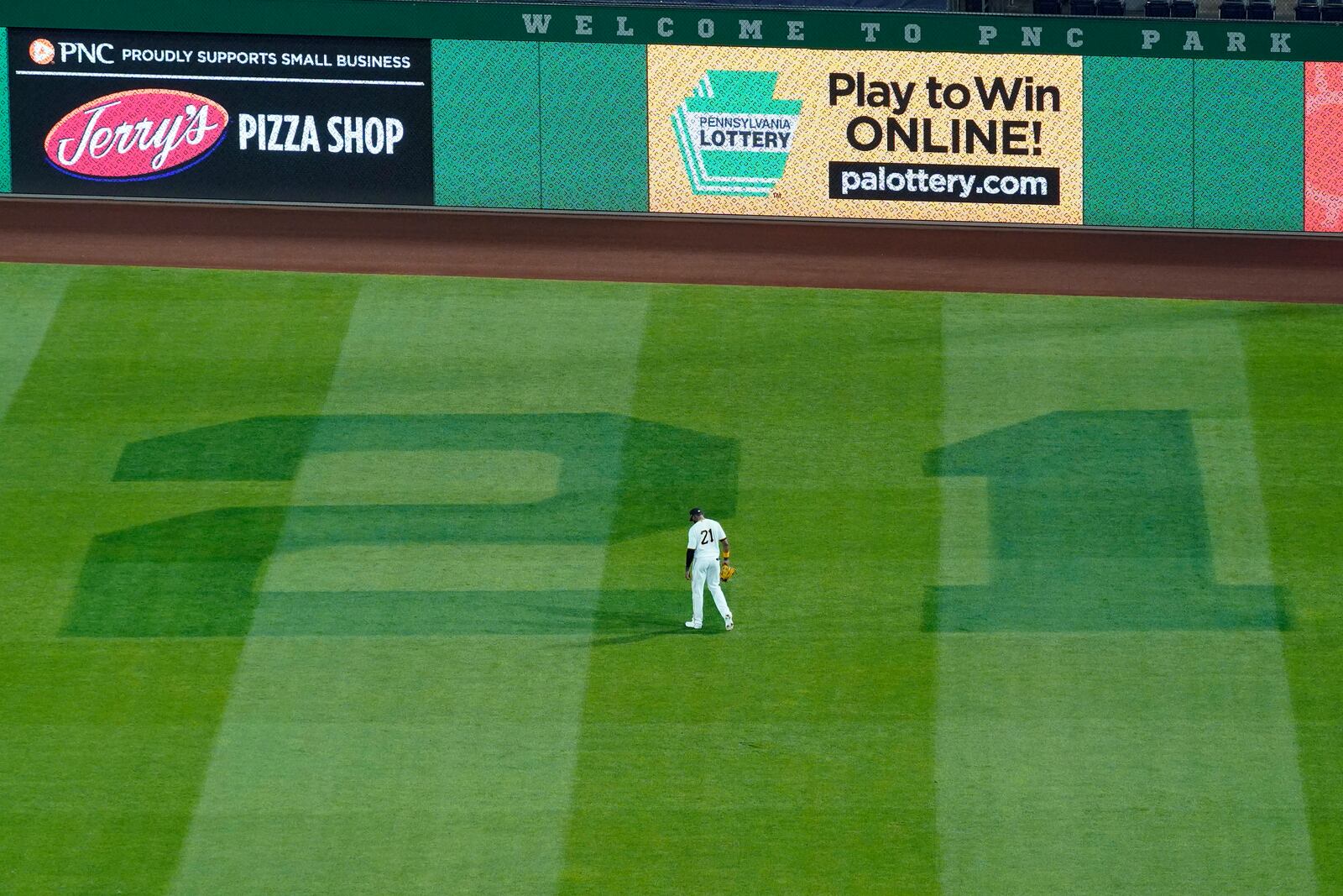 Pittsburgh Pirates right fielder Gregory Polanco stands in right field during the fourth inning of the team's baseball game against the Chicago White Sox in Pittsburgh, Wednesday, Sept 9, 2020. The Pirates are wearing Hall of Fame right fielder Roberto Clemente's No. 21 for Roberto Clemente Day. (AP Photo/Gene J. Puskar)