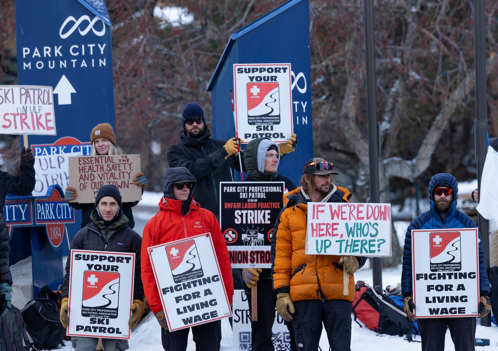 Park City Ski Patrol strike requesting livable wages in Park City, Utah, Tuesday, Jan 7. 2025, (AP Photo/Melissa Majchrzak)