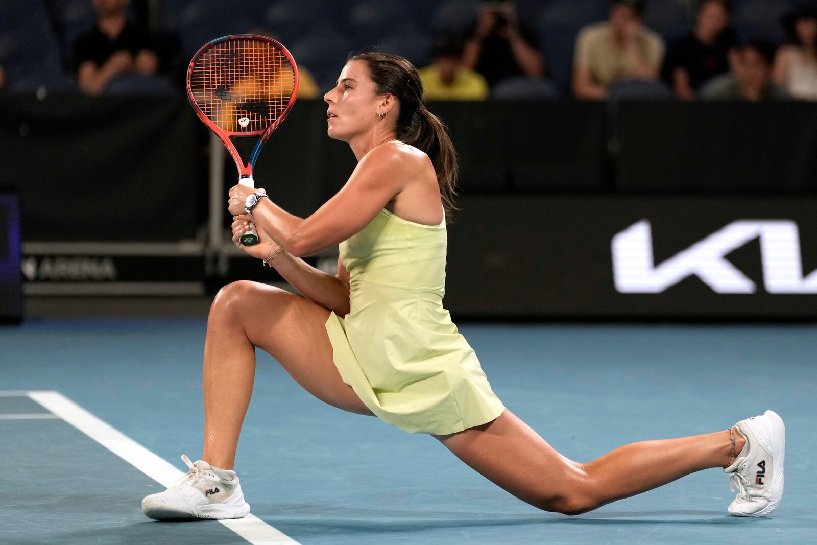 Emma Navarro of the U.S. reacts during her fourth round match against Daria Kasatkina of Russia at the Australian Open tennis championship in Melbourne, Australia, Monday, Jan. 20, 2025. (AP Photo/Ng Han Guan)