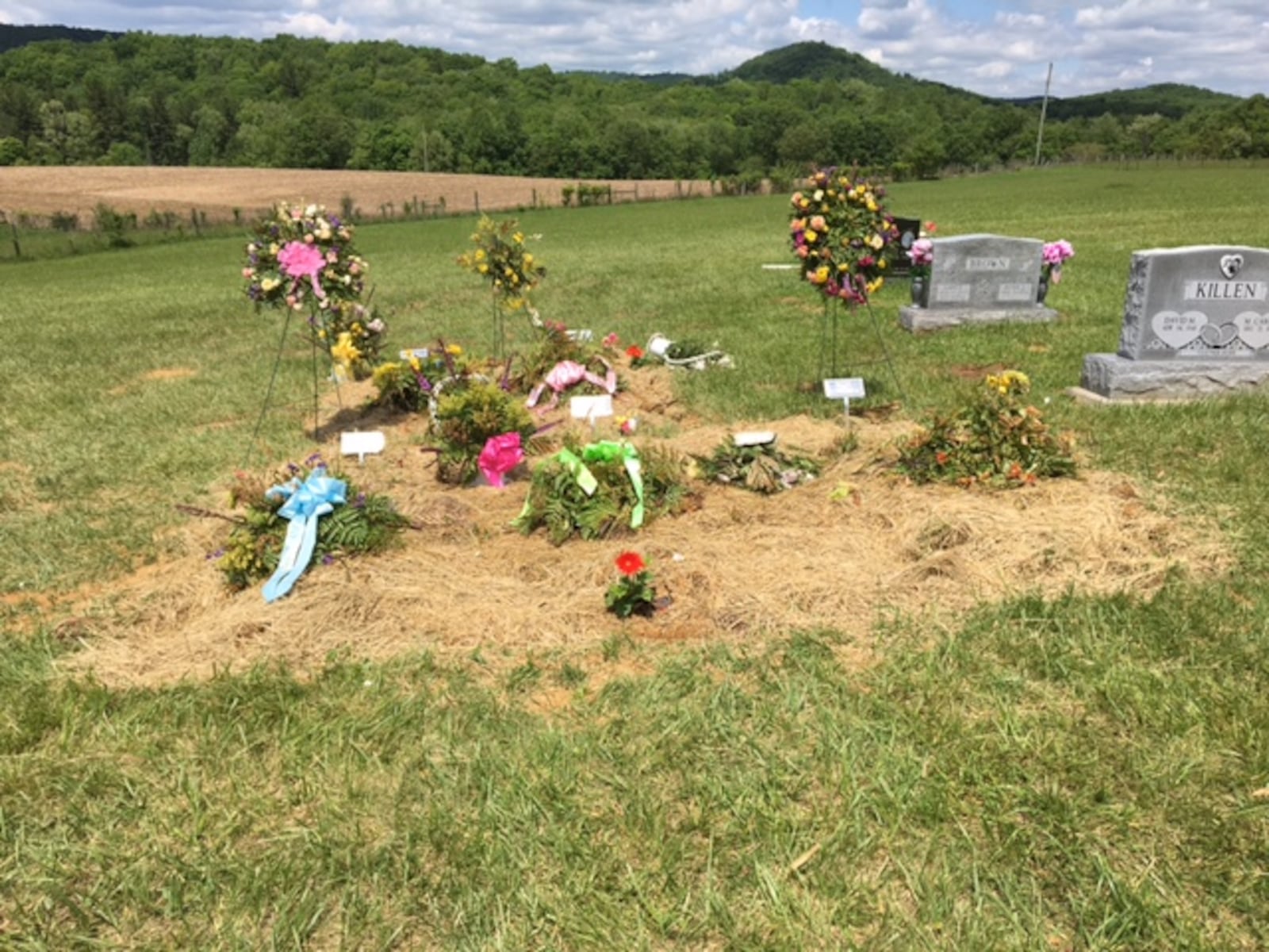 Rhoden family plot at Scioto park cemetery. Steve Bennish/STAFF