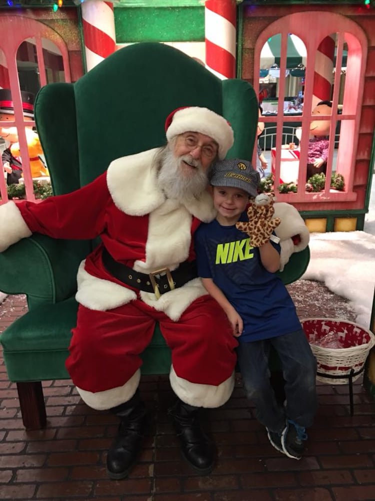 PHOTOS: Santa celebrates 30 years of making magic for kids at Upper Valley Mall