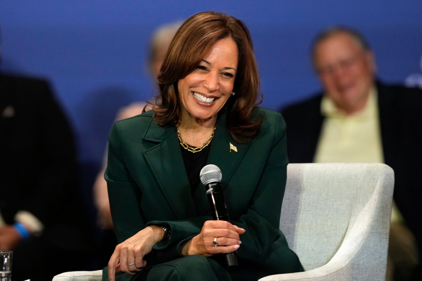 Democratic presidential nominee Vice President Kamala Harris and former Rep. Liz Cheney, R-Wyo., attend a campaign event Monday, Oct. 21, 2024, in Brookfield, Wis. (AP Photo/Morry Gash)