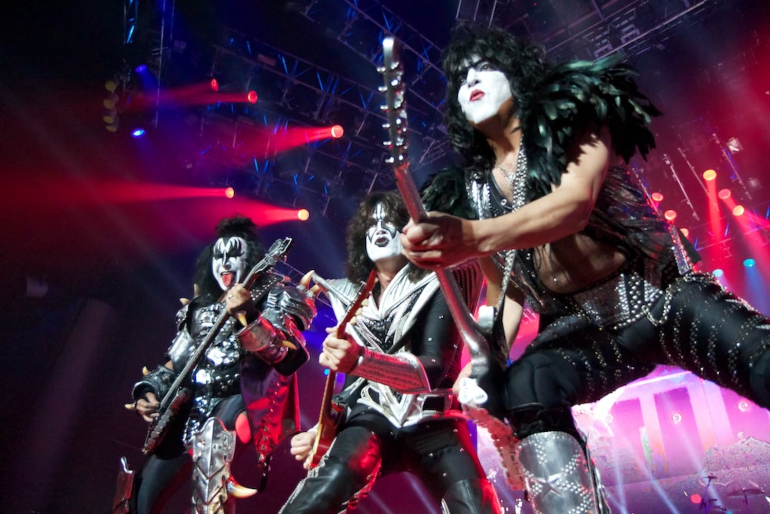 KISS plays Lakewood