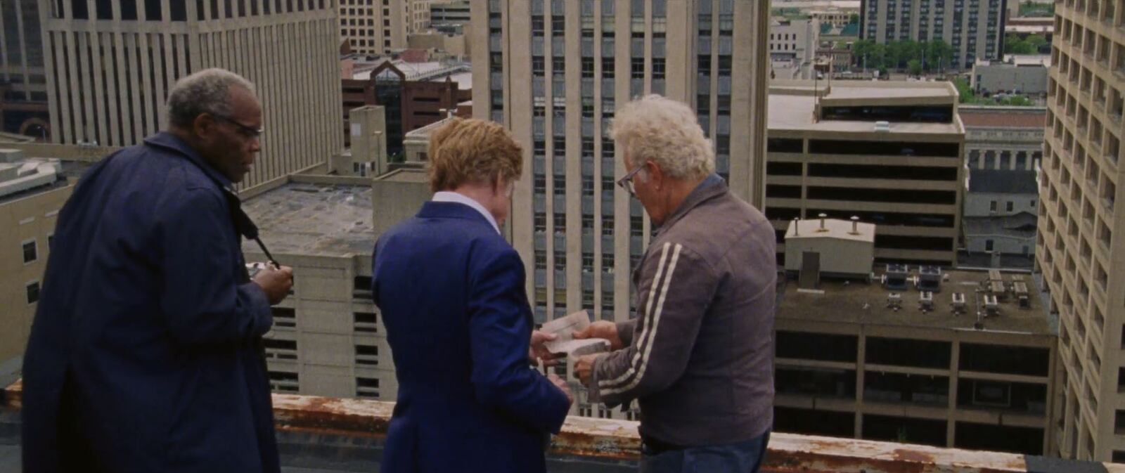 Shoots filmed in Dayton including one showing Robert Redford and Danny Glover on top of the Talbott Tower, can be seen in the newly released trailer for the “Old Man and The Gun.”