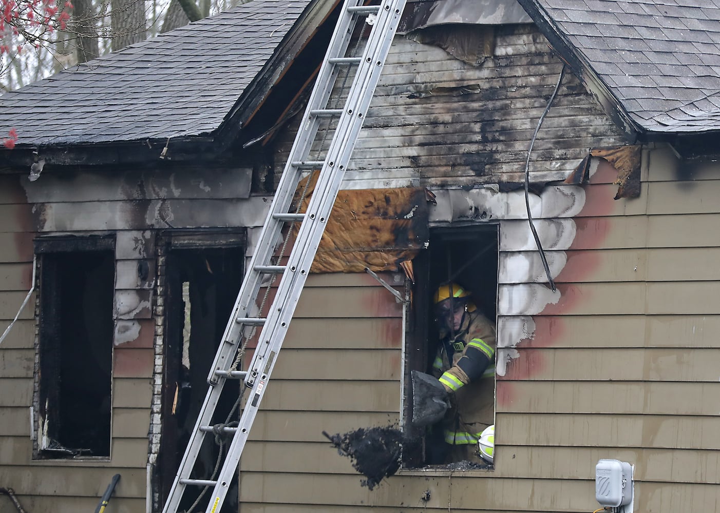 PHOTOS: Fatal Fire on Chestnut Street