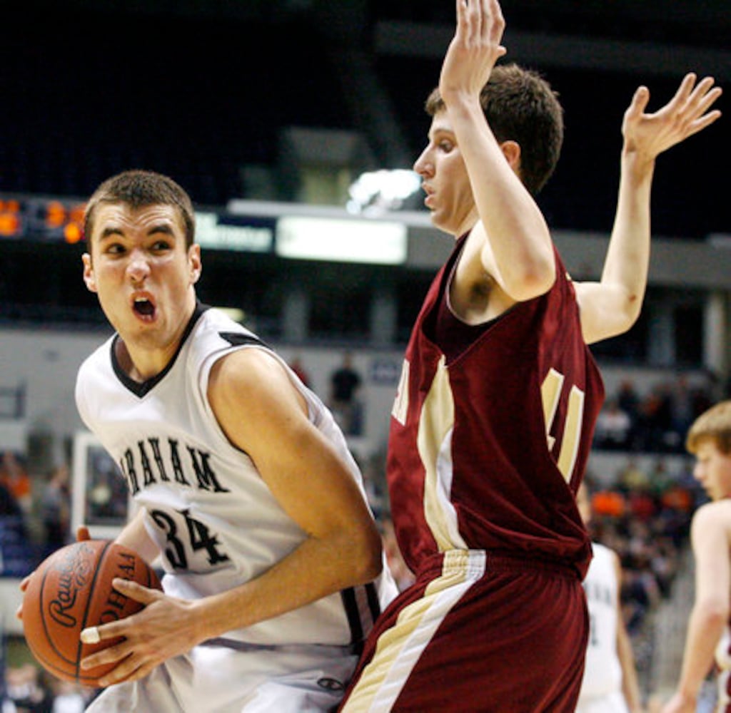 Regional semi: Graham vs. Bishop Watterson