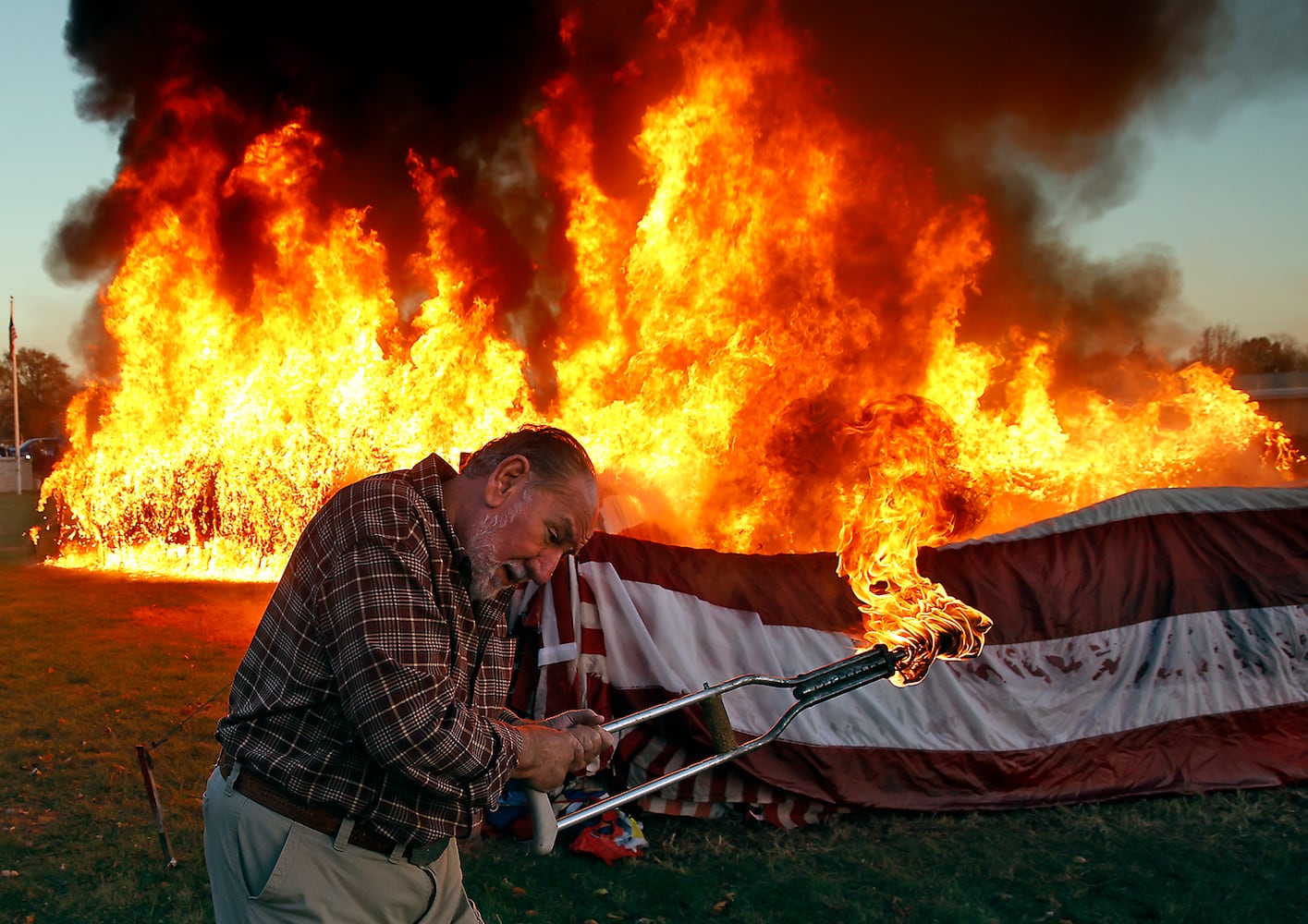 Flag Retirement SNS